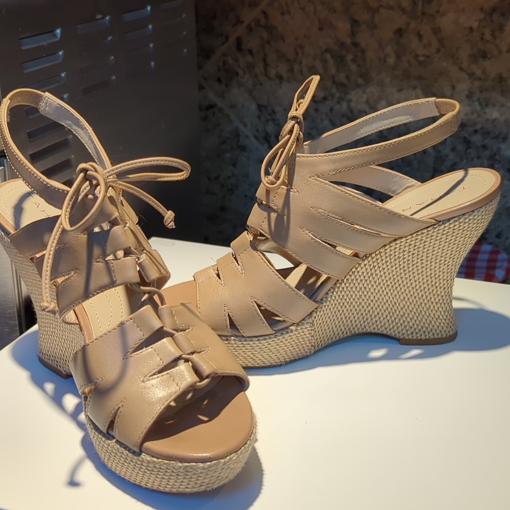 Shoes - Picture 8 of 8